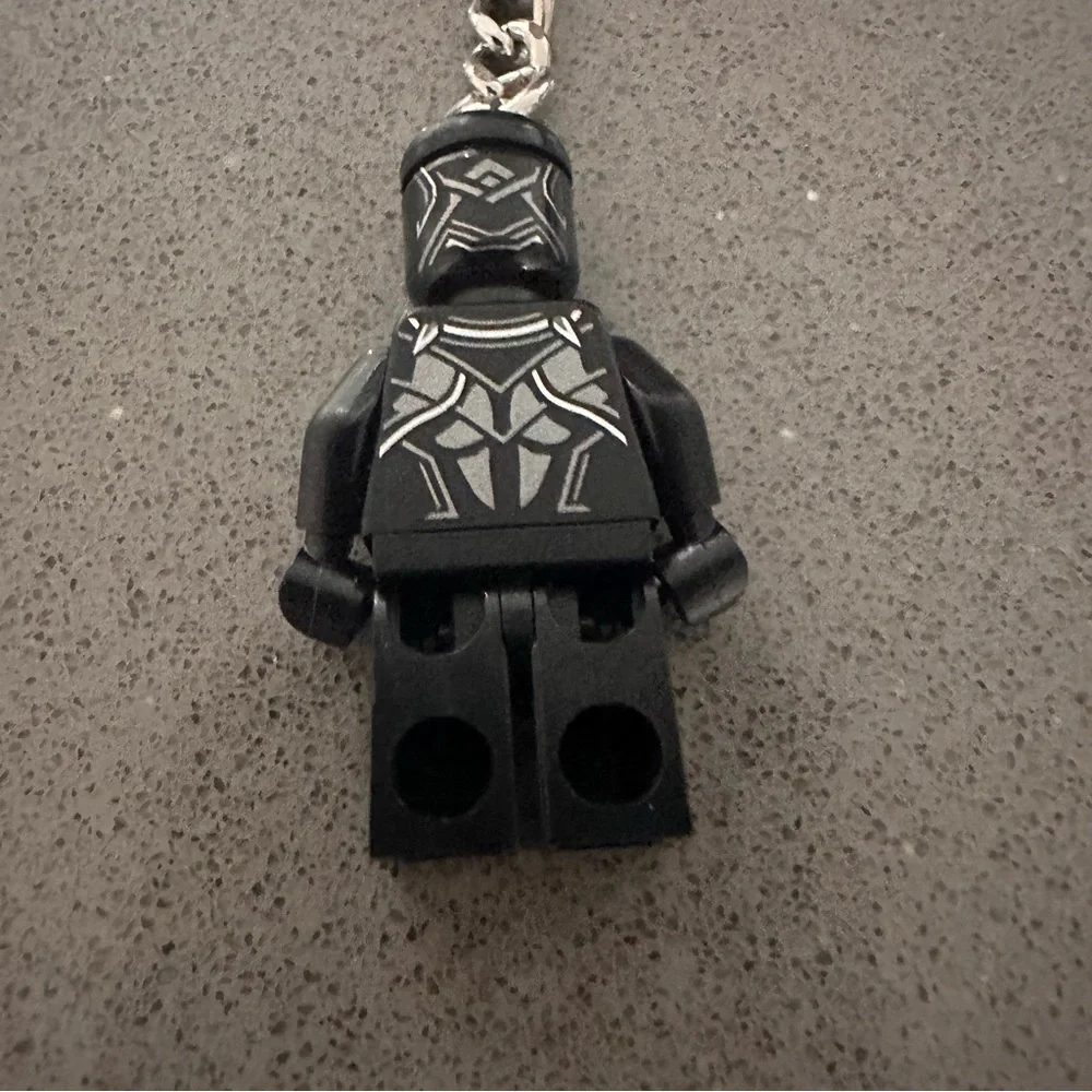 LEGO Marvel Black Panther Minifigure Keychain w Tag Wakanda Key Ring